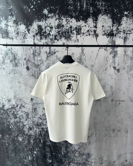 Tricou Balenciaga,calitate luxury,am mai multe mărimi
