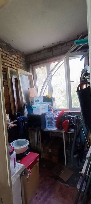 Продаётся квартира Домрабад 1/4/4 кирпич 2Х6