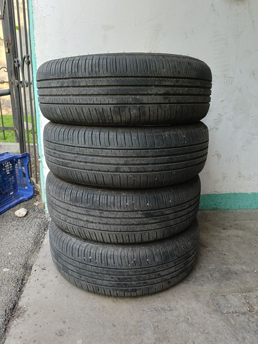 Продам покрышки летние.