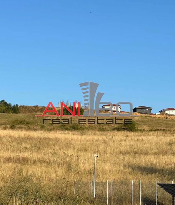 Продава се Парцел в с. Кладница, Област Перник - 1001 кв.м за 110 €/кв.м - Снимка #1