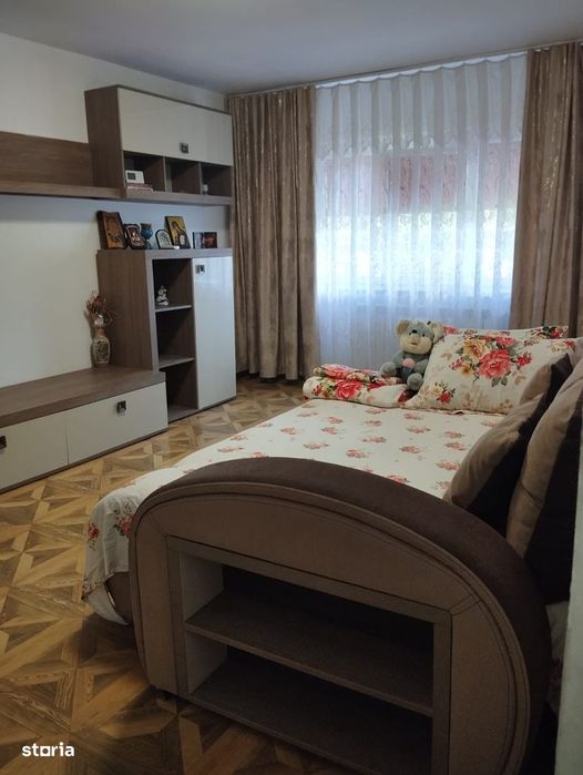 Mangalia 3 camere Rozelor  de inchiriat  regim hotelier