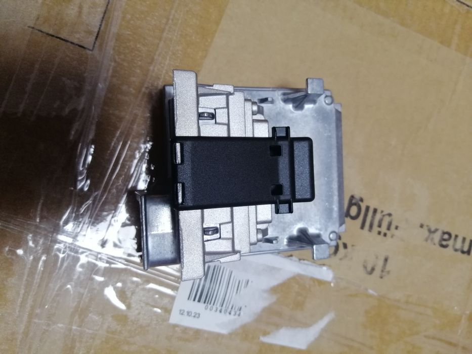 Modul frana Renault,Modul senzori parcare Renault,Modul confort Renault, Bluetooth Renault