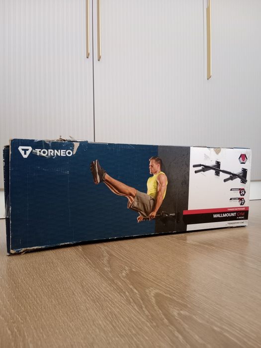 Настенный турник