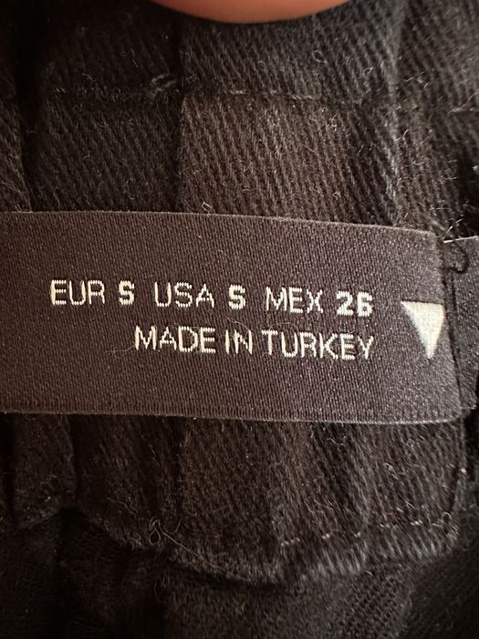 Дамски черен панталон Zara - размер S