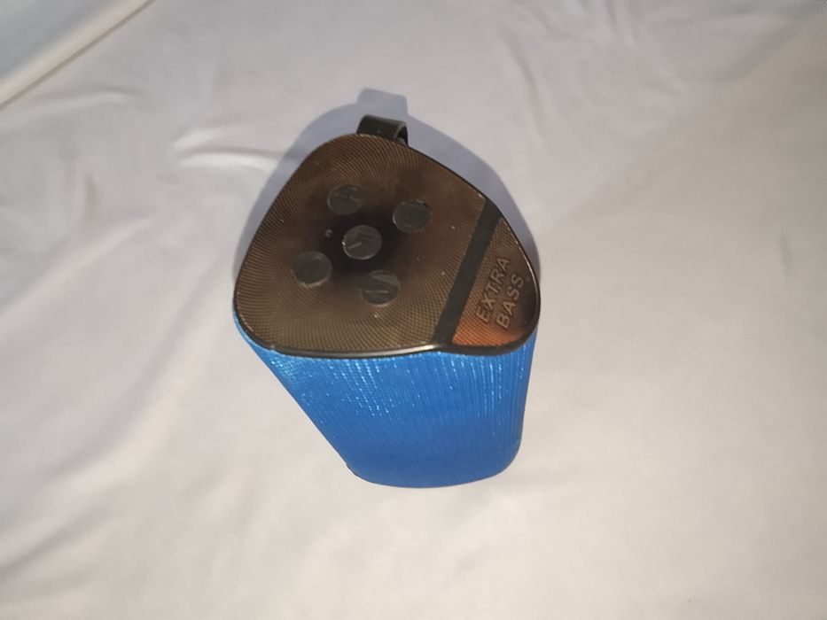 Калонка без приключение блютуз