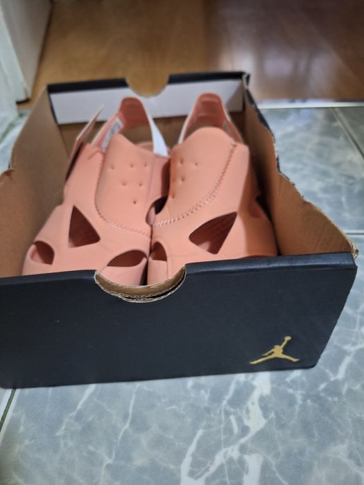 Оригинални сандали Nike Jordan