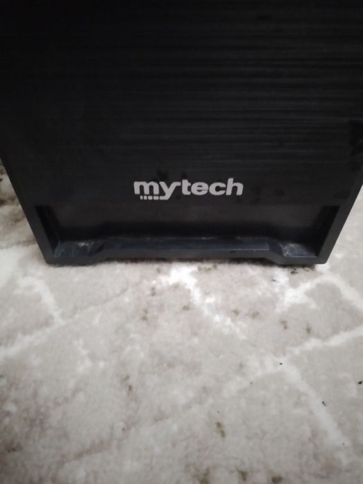 Kopyuter kase hamma narsasi ichida