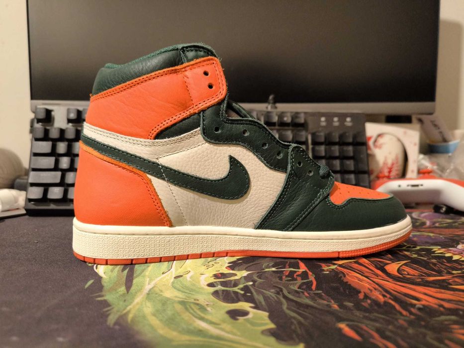 Air Jordan 1 Retro High OG "Solefly" 43