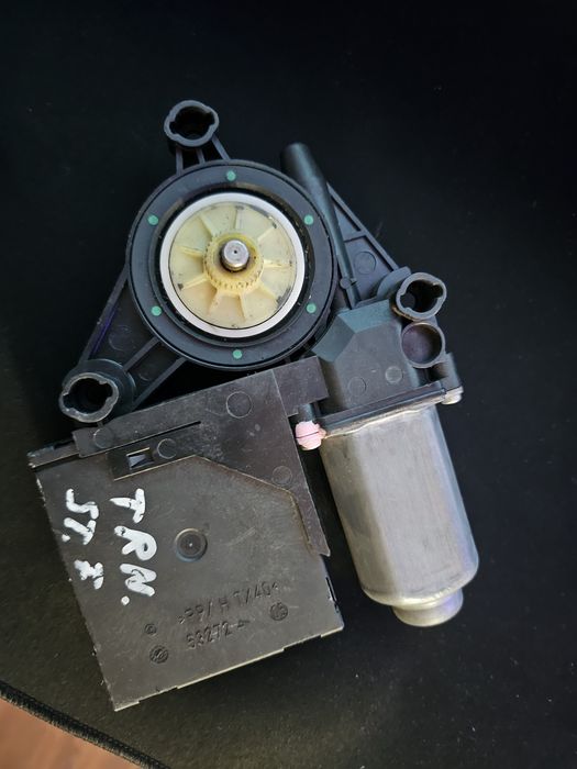 Module usa fata stanga vw eos