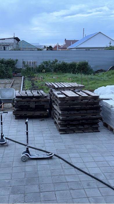 Продам поддоны, самовывоз