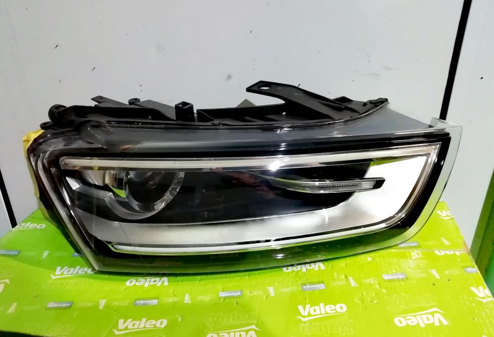 Фар Фарове за Audi Q3 / Ауди Кю 3 Bi-Xenon.