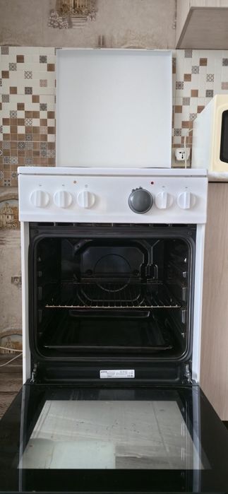 Продам  электроплиту б/у