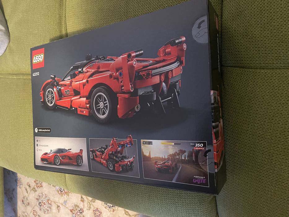 vand Lego 42212 Ferrari
