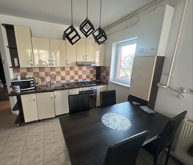 Inchiriez apartament 2 camere ARED UTA