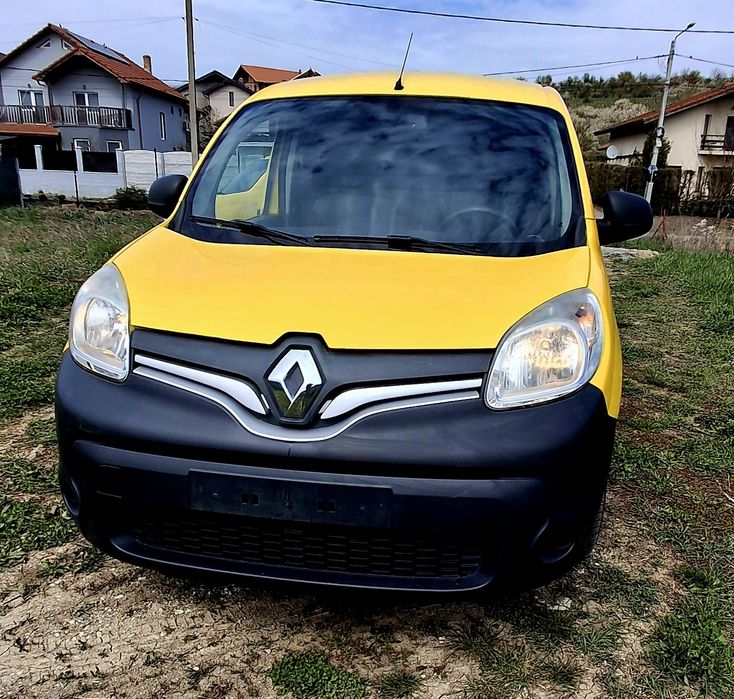 Vând Renaul  Kangoo 2018 118000  km 5600 euro