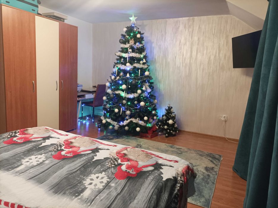 Apartament decomandat cu o cameră, locație excelentă – Florești