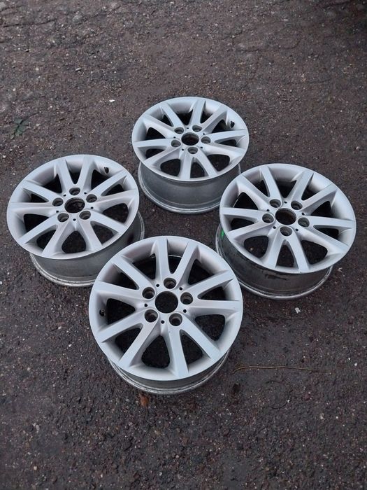 Диски R16 на BMW. Не вареные. Вылет ЕТ47.