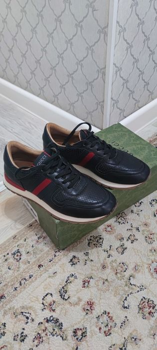 Gucci Гучи Оригинал Размер 40-41