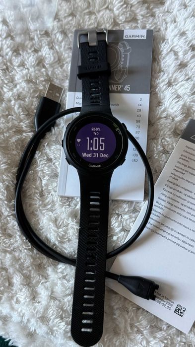 Ceas alergare Garmin Forerunner 45 negru 42mm GPS