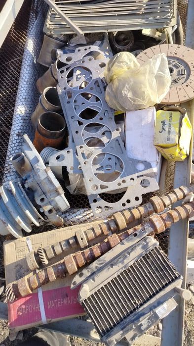 Запчасти на Зил 130, 131