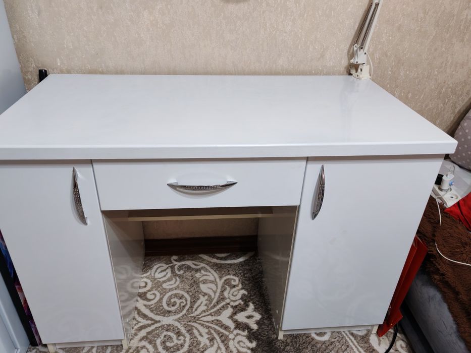 Стол письменный (2шт)