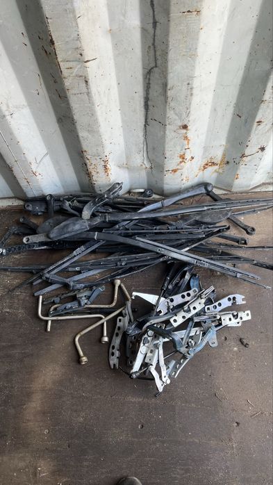 Продам запчасти на бмв е39