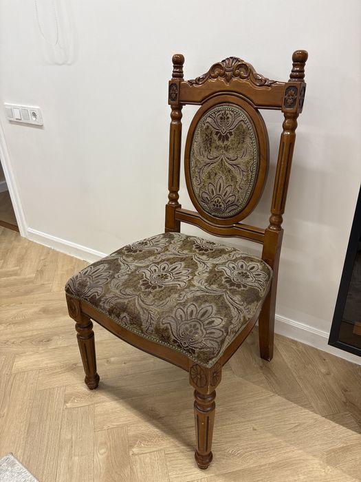 Стул деревянный -качество отличное.