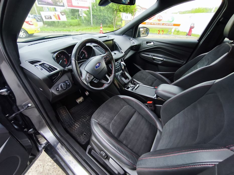 Ford kuga 2019 AUTOMAT foarte dotat st line