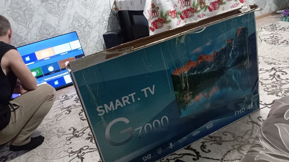 Продам телевизор