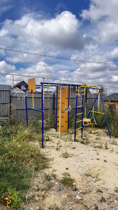Продам детскую площадку