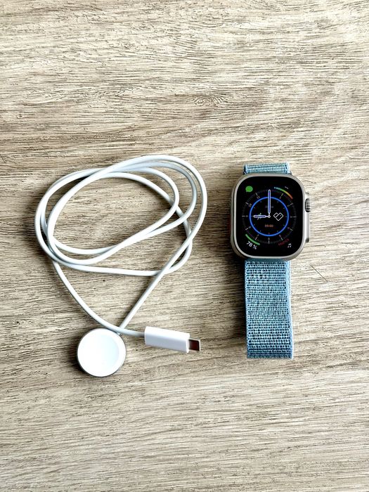 Apple Watch Ultra 49mm Natural Titanium Case