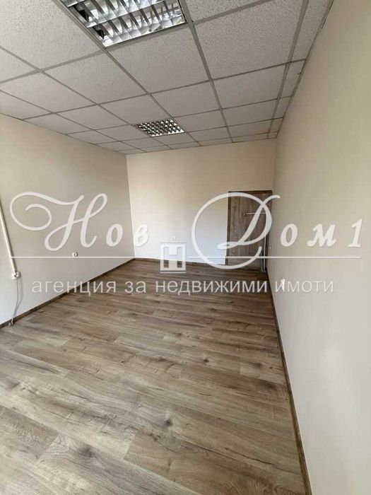 Магазин под наем – Център, гр. Варна