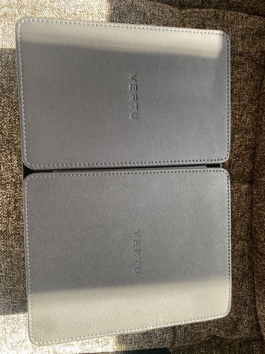 Перфектен! Nokia-Vertu Ascent X titanium red