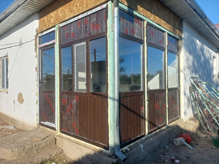 Пластик терезе орнатамыз