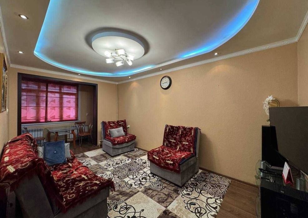 х Чиланзар 19 квартал 3/1/4 Орт.Базарчик,Балкон:1,5х6,Чистий Ремонт