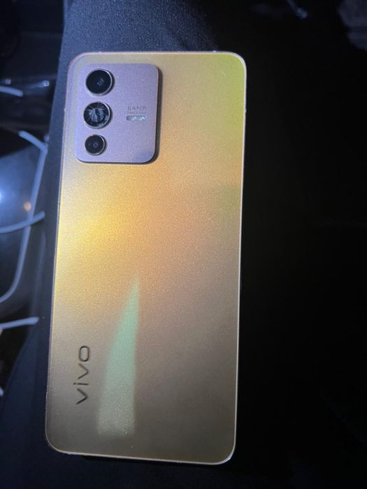 Продам телефон VIVO