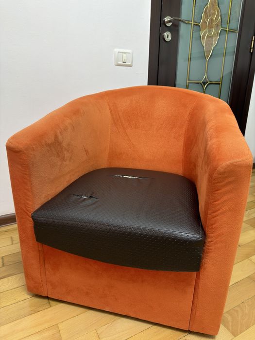 Set 2 fotolii, confortabile si rezistente