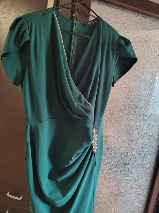 Vând rochie de ocazie