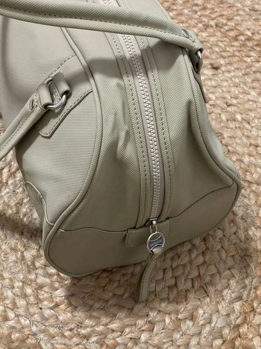 Geantă originală Lacoste crem – stare excelentă