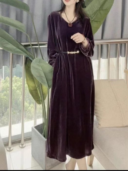 Бархатное платье