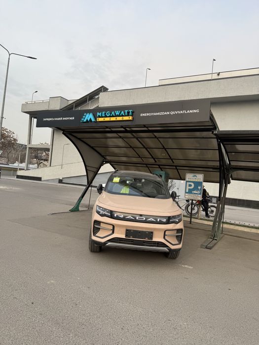 Geely Радар 2024 РД6 фул 100 км - 4.5  с 450 лошадиный сил пробек 0