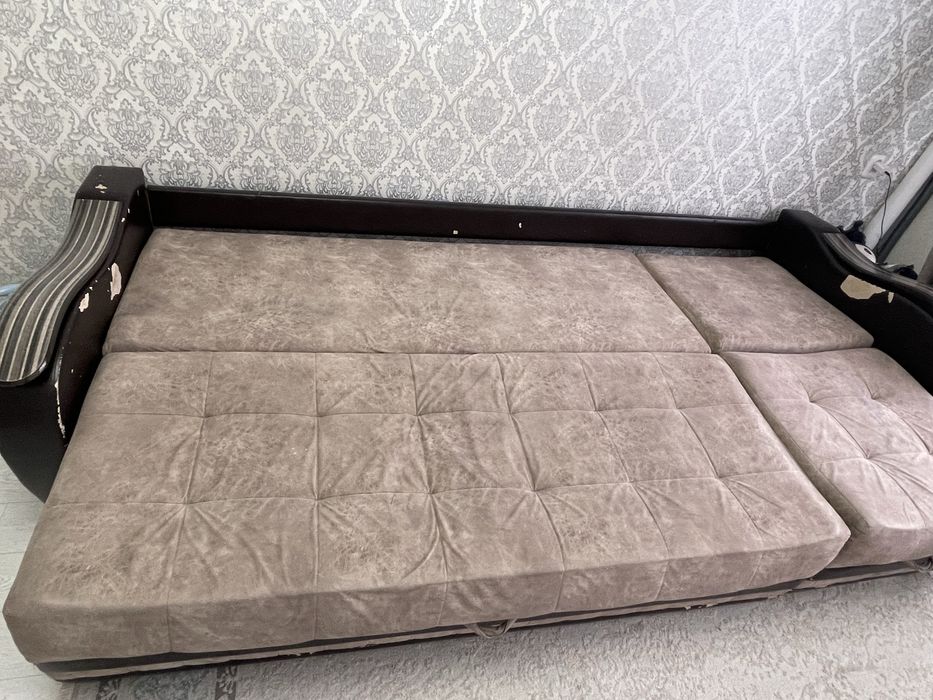 Продается раскладной диван