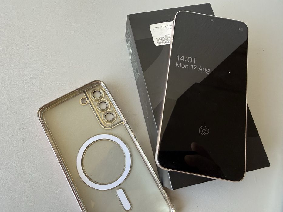 Samsung S22+ Plus