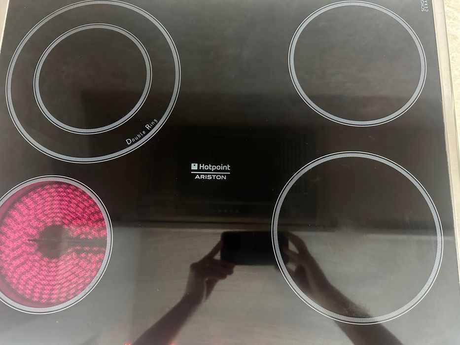 Plită electrică ariston