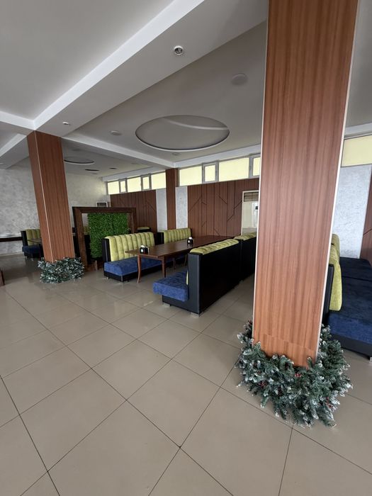 Диван стол стул енги сотилвотти