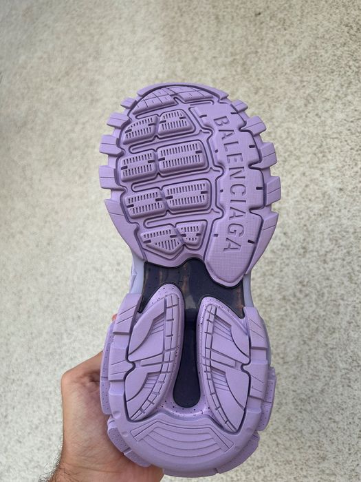Vând Balenciaga Track