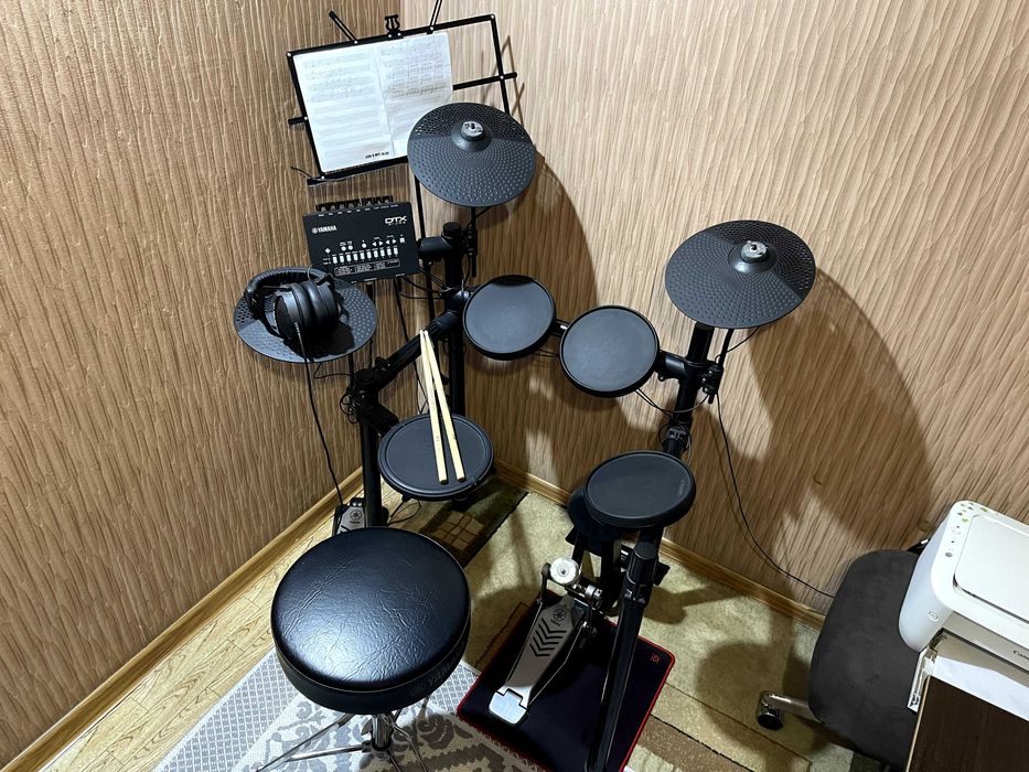 Электронная барабанная установка Yamaha DTX452K