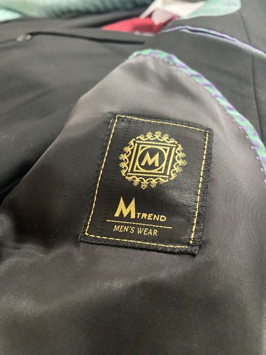 Продам мужской костюм