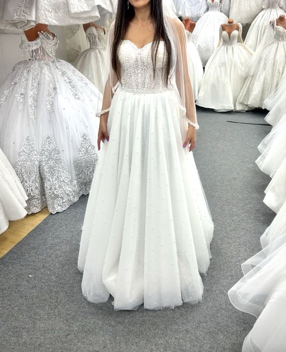 Rochie mireasa+voal cu perle marimea S