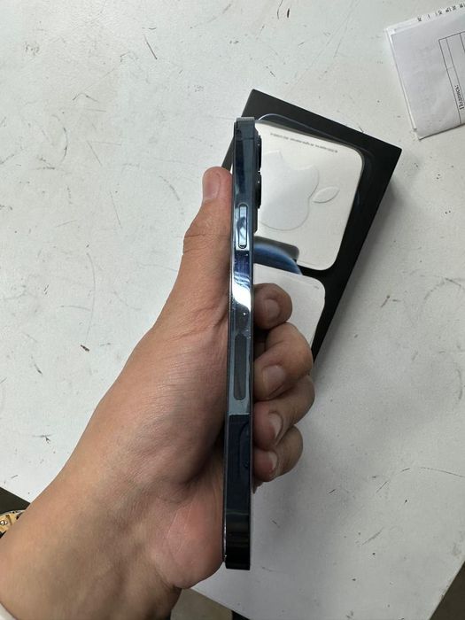 Продам iPhone 12 Pro Max 128Gb